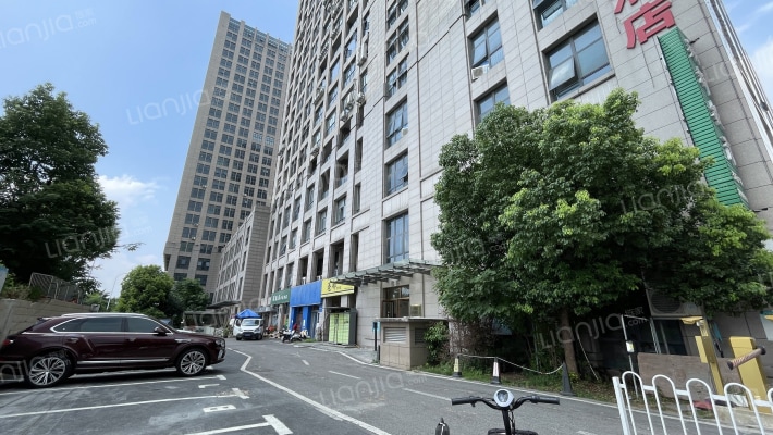 杏花国际广场外景图