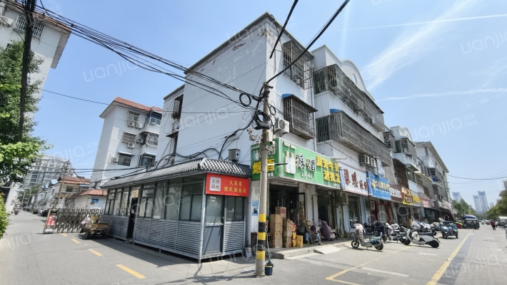 矿产小区外景图