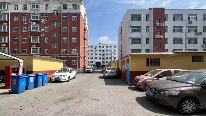 潍坊市寒亭区成人教育中心外景图