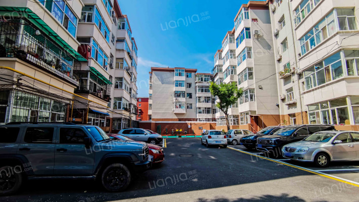 迎泽区委宿舍外景图