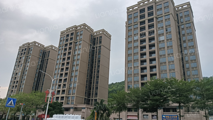 晟大翠海明珠苑外景图