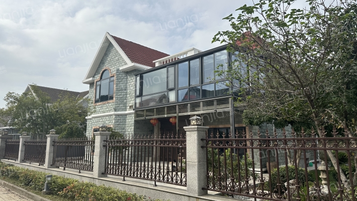 君安乡村别墅外景图