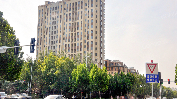 东園公馆外景图