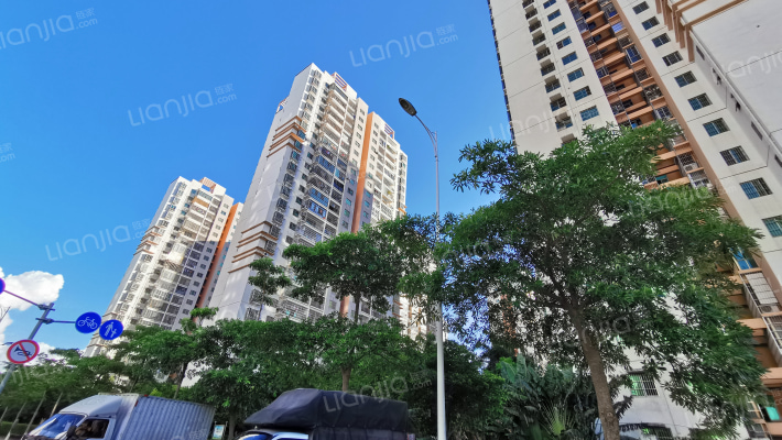 水岸星城B小区外景图