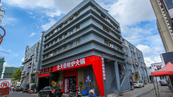 利澳公寓外景图