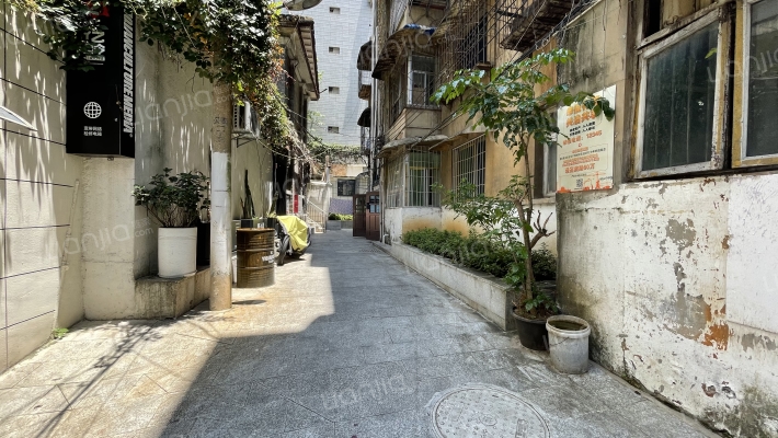 法院街5号外景图