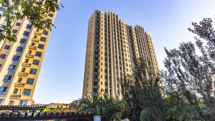 梅花公寓外景图