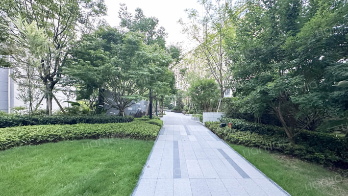 龙湖两江郦湾二期林涧外景图