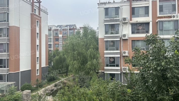 蓝天雅居外景图