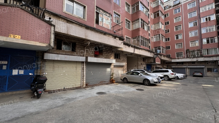 荣信花园外景图