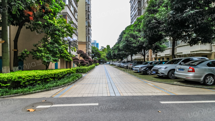 广西壮族自治区党委机关大院外景图