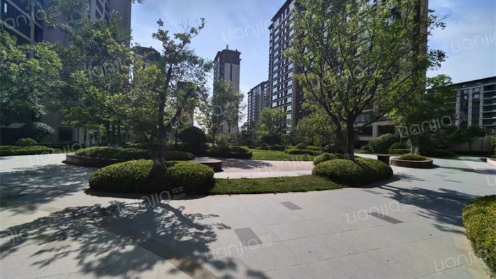 龙湖·天奕外景图