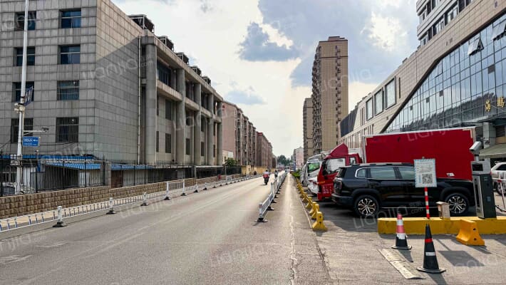 颐高公寓外景图