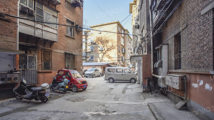 西十里铺路22号院外景图