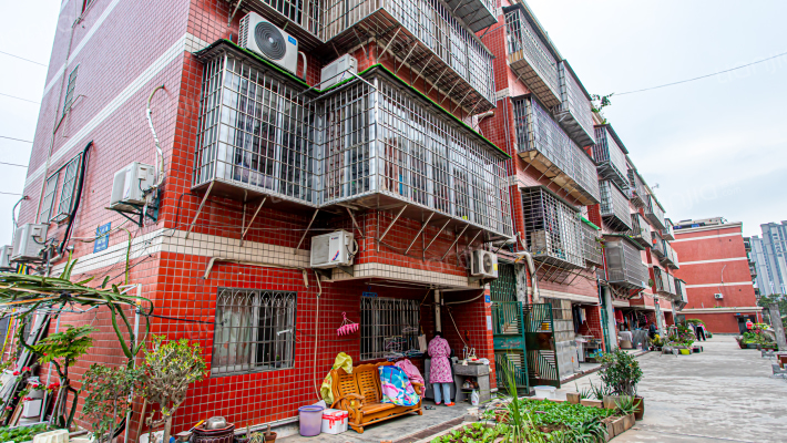 嘉隆建材城外景图