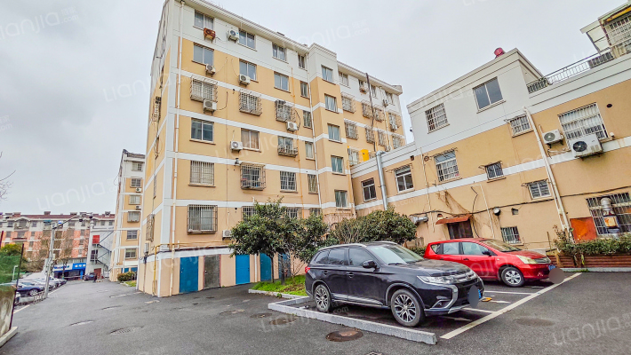 荷叶公寓外景图