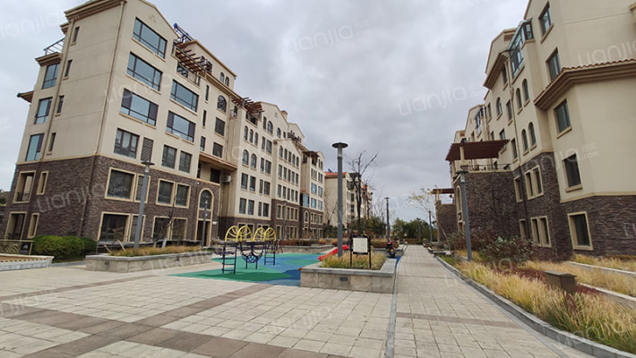 泰生小镇外景图