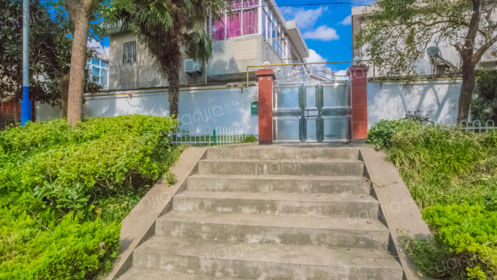 邮电巷19号外景图