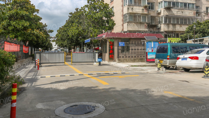 教育新村外景图