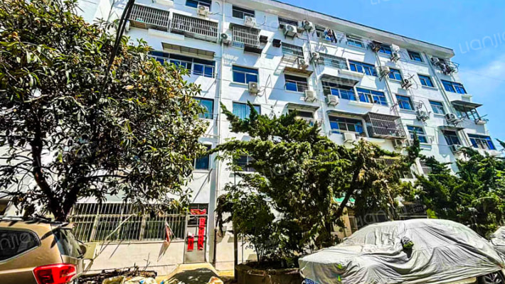 二院宿舍外景图