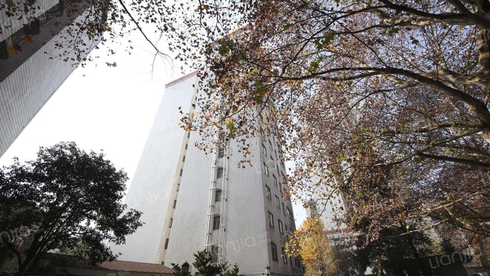 汽贸大厦宿舍外景图