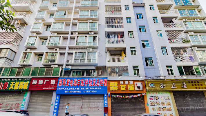 威龙新城外景图