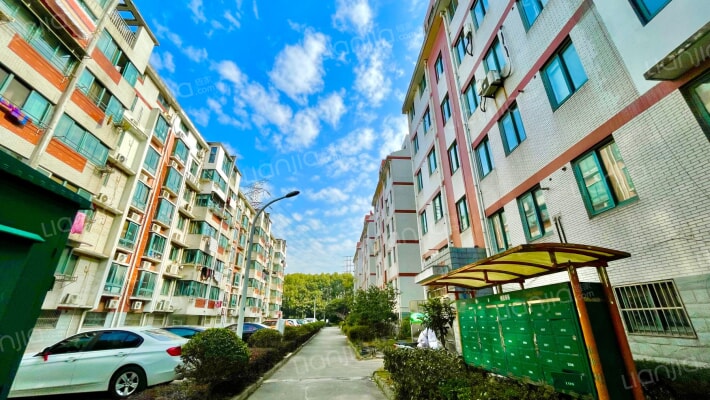 颐新华都外景图