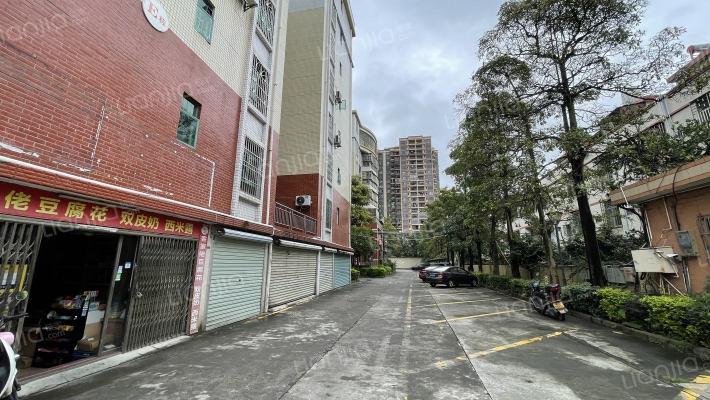 御景山庄外景图