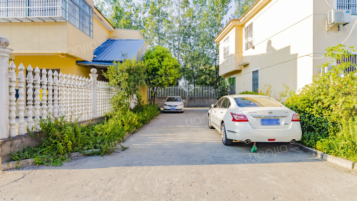 东庐村康居小区外景图