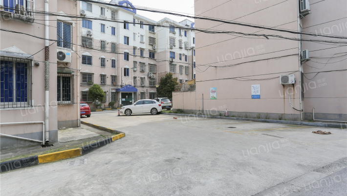 南苑三村外景图