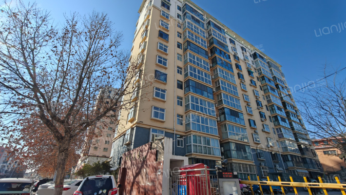 阳光花园二号院外景图