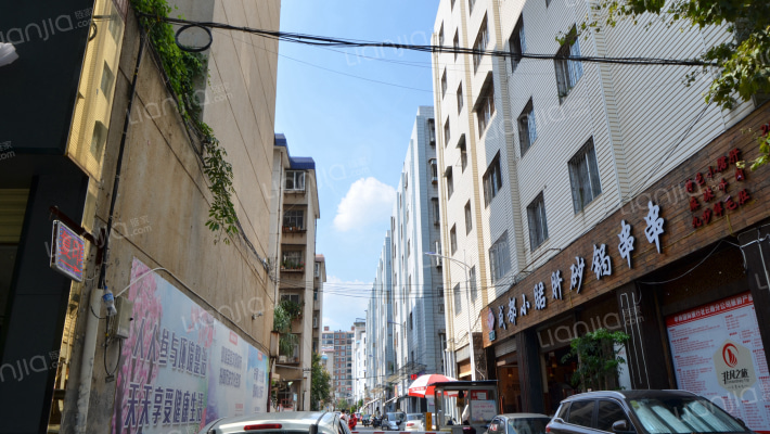 秋苑小区外景图