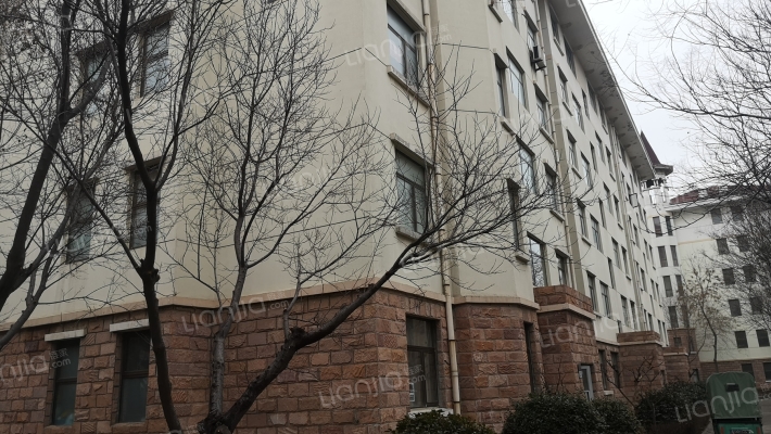 教师公寓外景图