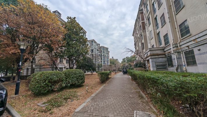 惠泉花园西区外景图