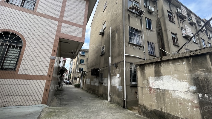 迎燕东路289号外景图