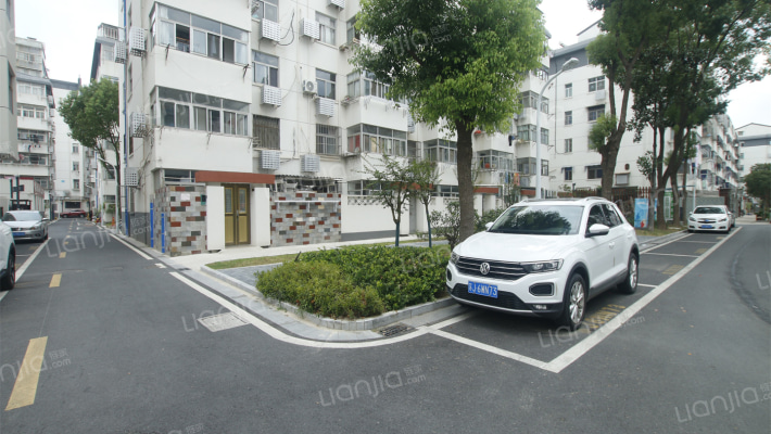 凌桥小区外景图