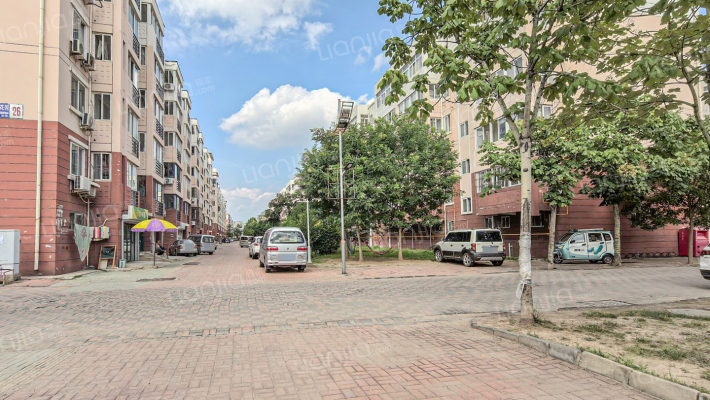 静湖花园西区外景图