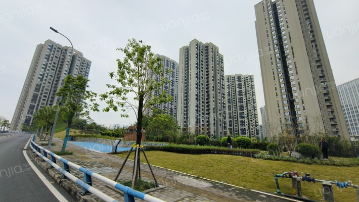 保利观澜漫城外景图