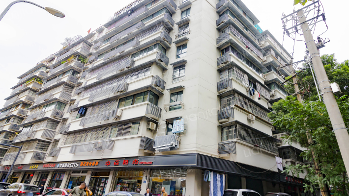 玉龙居小区外景图