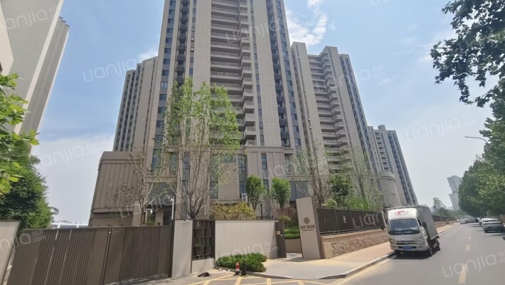 远洋繁花里外景图