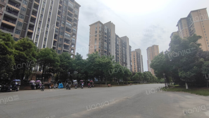 比克花园外景图