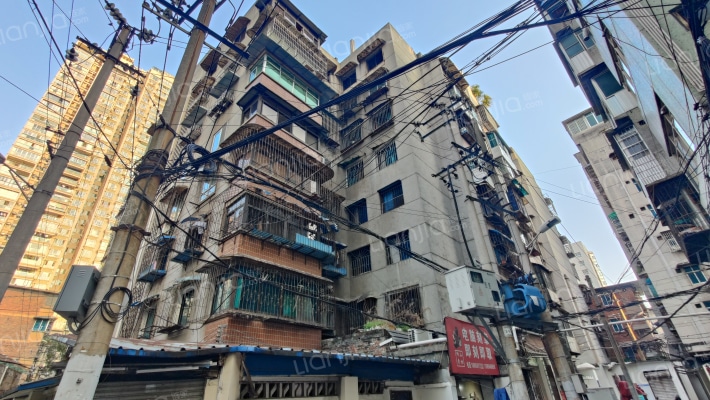 交易路63号外景图