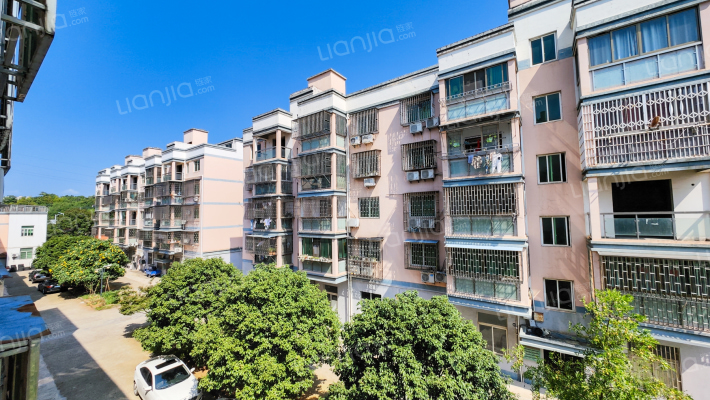 泰康小区外景图