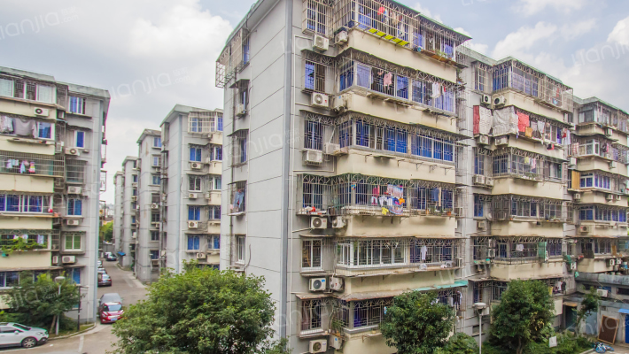 明楼东区外景图