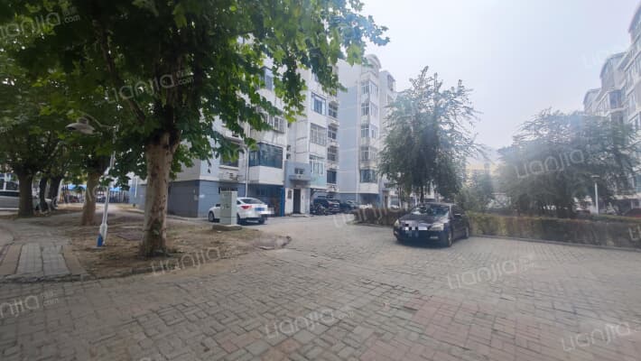 宝平景苑西区外景图