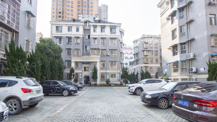 天泽园小区外景图