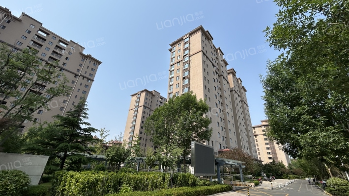 裕东新府外景图