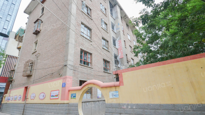 七里河教育局家属院外景图