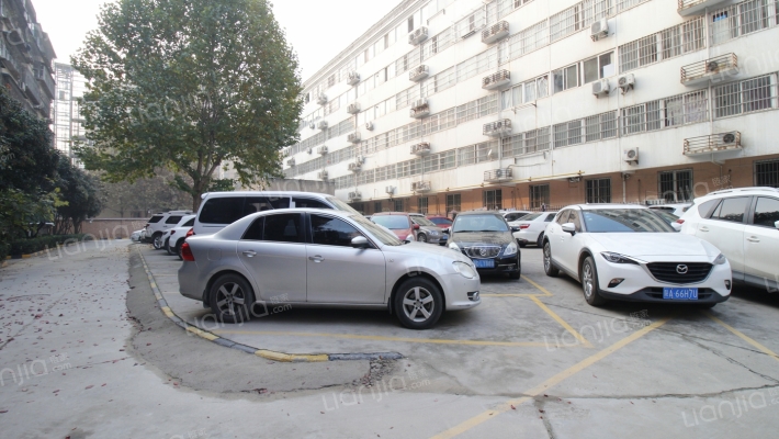 凯瑞大厦外景图