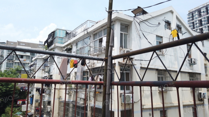 长虹路310号外景图